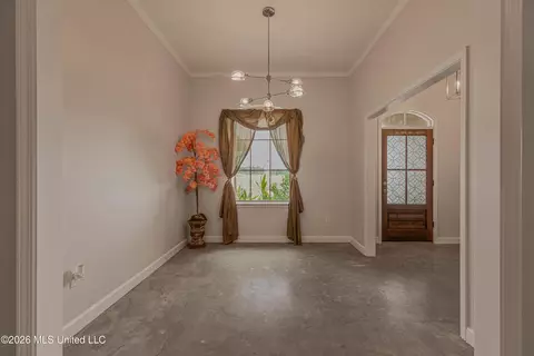Entry Way - 640 Statesman Dr, Byram, MS 39272 photo 4 of 7