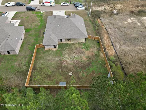 View/Area - 640 Statesman Dr, Byram, MS 39272 photo 2 of 2