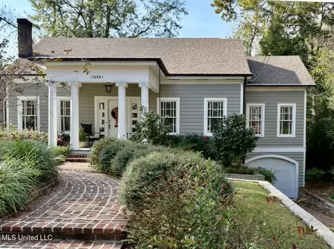 1455 Saint Ann St, Jackson, MS 39202