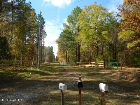 773 Permenter Rd, Camden, MS 39045 photo 6