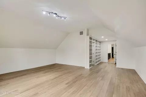 Other - 5155 Rolling Pine Cir, Olive Branch, MS 38654 photo 12 of 15