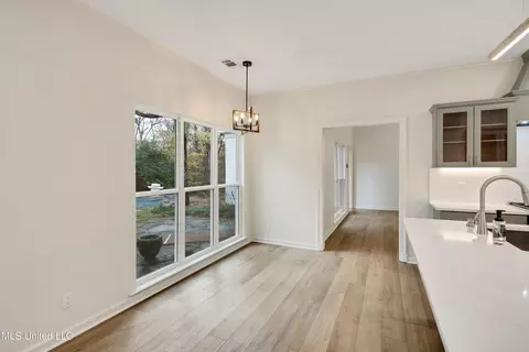 Dining - 5155 Rolling Pine Cir, Olive Branch, MS 38654 photo 1 of 1