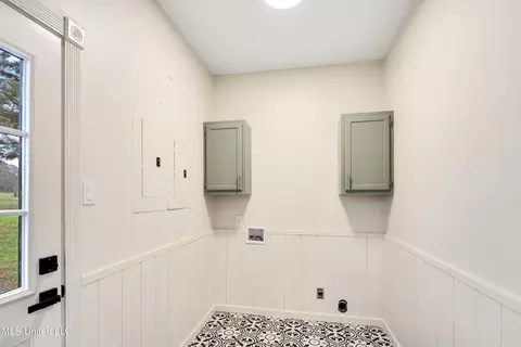 Other - 5155 Rolling Pine Cir, Olive Branch, MS 38654 photo 6 of 15