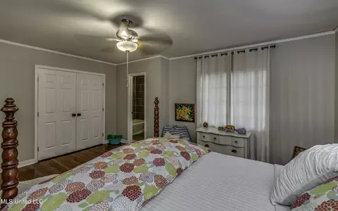 Bedroom - 4407 Forest Park Dr, Jackson, MS 39211 photo 10 of 11