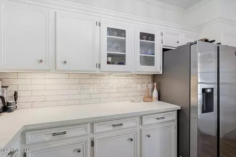 Kitchen - 348 Mockingbird Ln, Madison, MS 39110 photo 3 of 4
