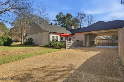 Exterior - 348 Mockingbird Ln, Madison, MS 39110 photo 6 of 6