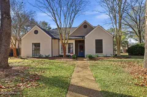 348 Mockingbird Ln, Madison, MS 39110