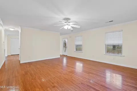 Entry Way - 5060 Byhalia Rd, Hernando, MS 38632 photo 2 of 2