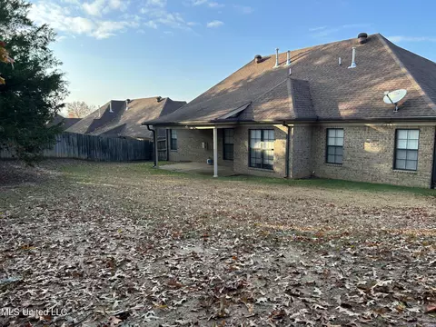 Exterior - 67 E Shady Lane Cv, Hernando, MS 38632 photo 2 of 3