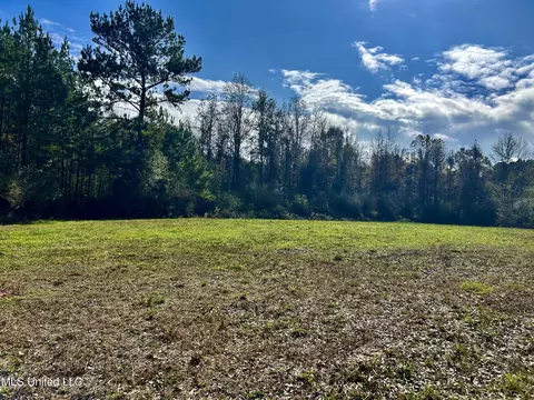 Watts Ln Northwest, Brookhaven, MS 39601