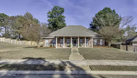 307 Meadowview Ln, Brandon, MS 39047 photo 2