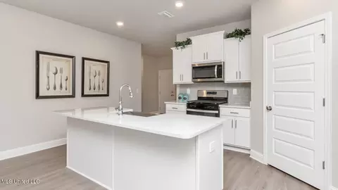 9508 Mossy Rd, Biloxi, MS 39532 photo 6