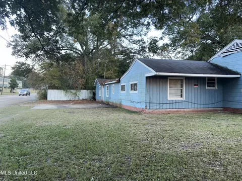 Other - 1004 Voorhees Ave, Jackson, MS 39209 photo 4 of 8