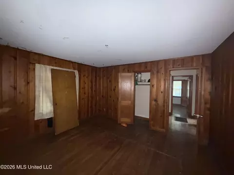 Bedroom - 1004 Voorhees Ave, Jackson, MS 39209 photo 6 of 6