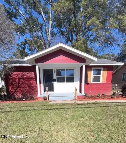 2020 W Ridgeway St, Jackson, MS 39213
