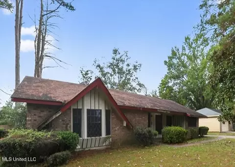Exterior - 3223 Copperfield St, Jackson, MS 39209 photo 2 of 3