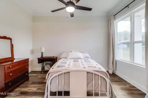 Bedroom - 19090 Mack Pete Rd, Saucier, MS 39574 photo 1 of 7