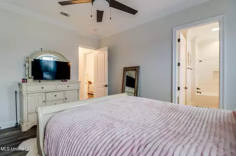 Bedroom - 19090 Mack Pete Rd, Saucier, MS 39574 photo 6 of 7
