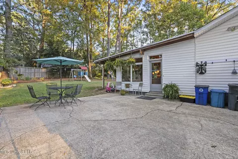 Exterior - 3726 Greenwich St, Jackson, MS 39216 photo 2 of 9