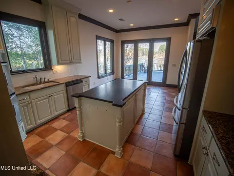 172 Northshore Way, Madison, MS 39110 photo 8