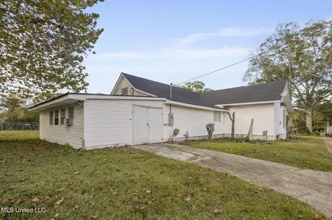 264 Berry St, Gloster, MS 39638 photo 10