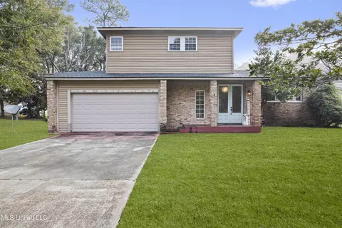 3424 Havill Rd, Gautier, MS 39553