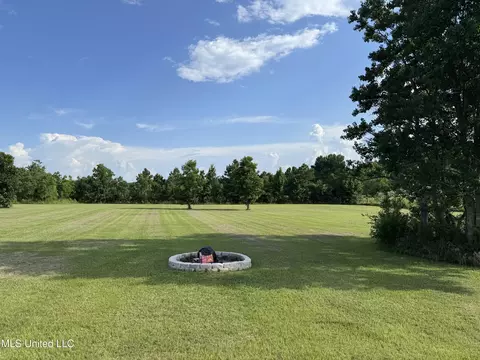 Exterior - 4315 Tank Rd, Terry, MS 39170 photo 5 of 11