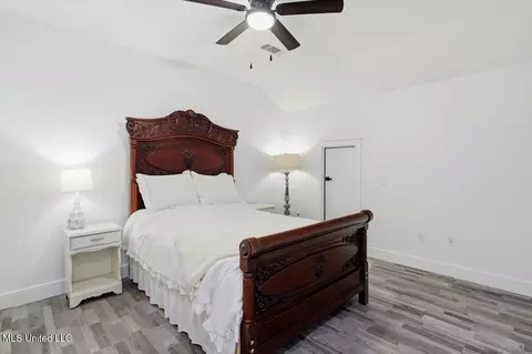 Bedroom - 4315 Tank Rd, Terry, MS 39170 photo 5 of 5
