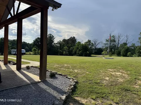 Exterior - 4315 Tank Rd, Terry, MS 39170 photo 8 of 11