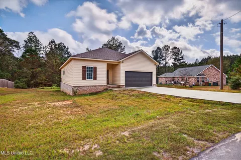 Exterior - 19452 Stewart St, Saucier, MS 39574 photo 2 of 6
