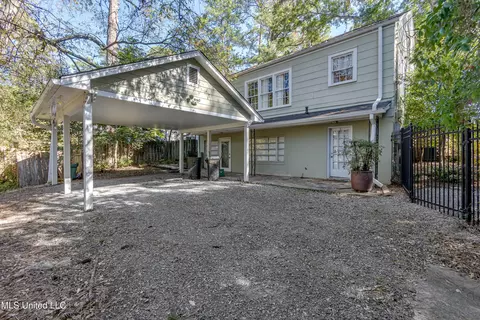 Exterior - 1505 Myrtle St, Jackson, MS 39202 photo 4 of 5