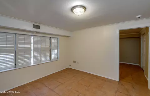 Bedroom - 1505 Myrtle St, Jackson, MS 39202 photo 2 of 8
