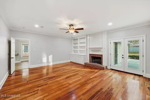 130 E Hill Dr, Madison, MS 39110 photo 7