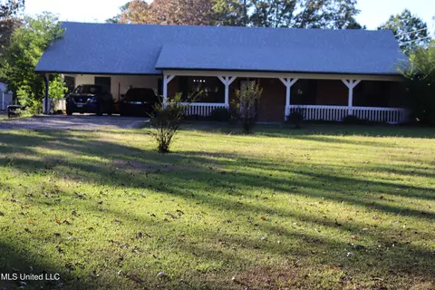 1264 Shell Oil Rd, Brandon, MS 39042