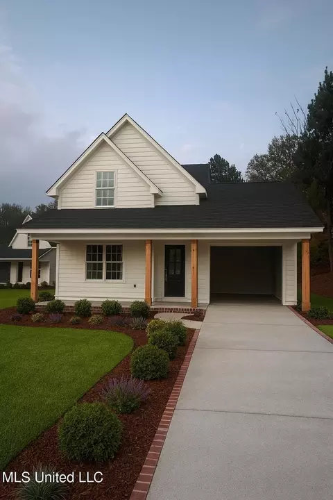 102 Autumwood Cv, Batesville, MS 38606