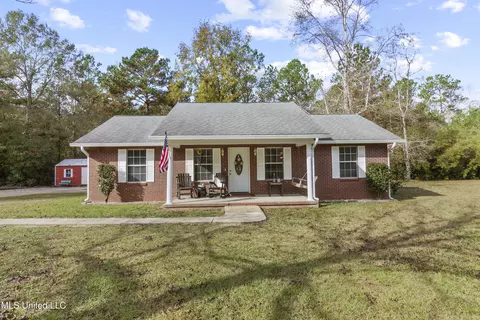 23 Ashley Dr, Perkinston, MS 39573