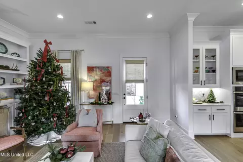 209 Herons Bay Cir, Madison, MS 39110 photo 9
