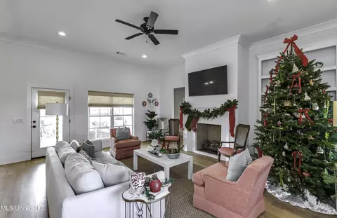 209 Herons Bay Cir, Madison, MS 39110 photo 6