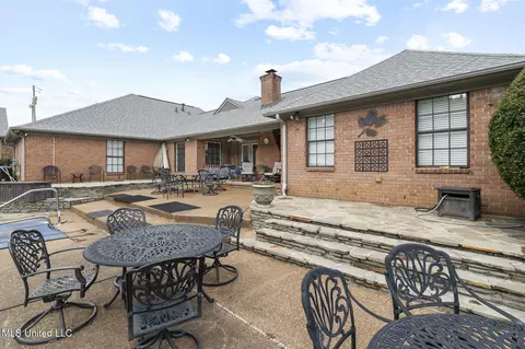 3315 E Plum Point Dr, Olive Branch, MS 38654 photo 28
