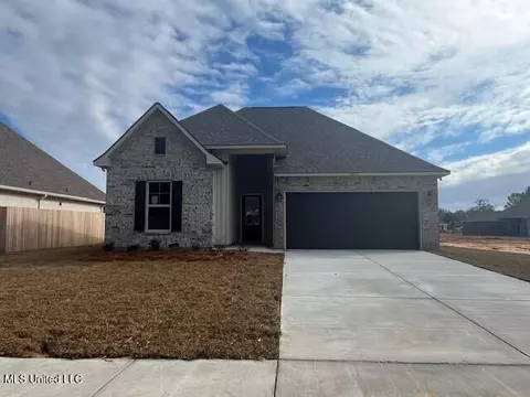 15107 High Point Dr, Gulfport, MS 39503