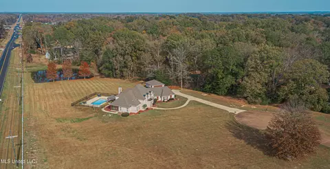 View/Area - 103 Roberts Dr, Madison, MS 39110 photo 2 of 5