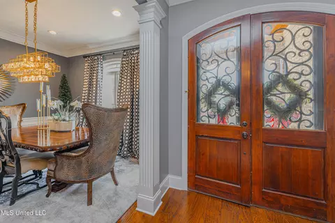 Entry Way - 103 Roberts Dr, Madison, MS 39110 photo 2 of 9