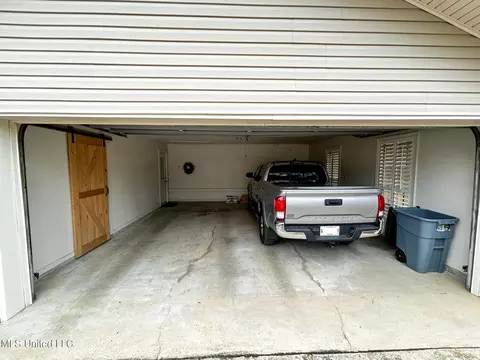 Other - 252 Woodgate Ln, Brandon, MS 39042 photo 6 of 12