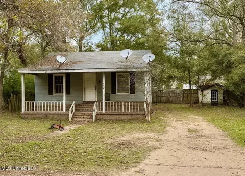 217 Rogers Cir, Brookhaven, MS 39601