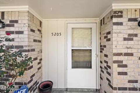 Other - 5205 Harrow Dr, Jackson, MS 39211 photo 2 of 9