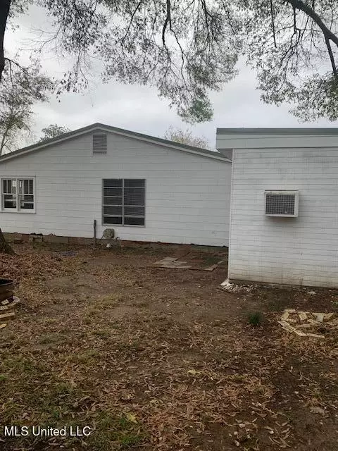 106 Laurel Ave, Natchez, MS 39120 photo 9