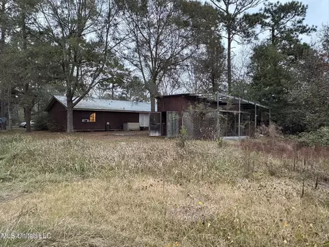 Exterior - 11828 Ormond Rd, Moss Point, MS 39562 photo 9 of 13