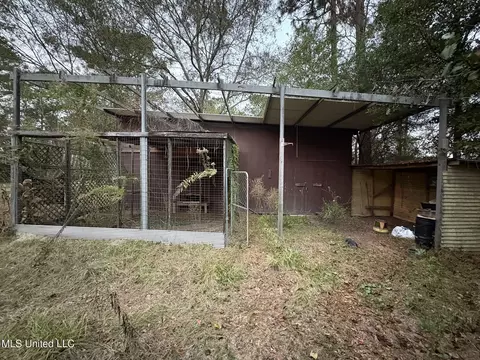 Exterior - 11828 Ormond Rd, Moss Point, MS 39562 photo 7 of 13