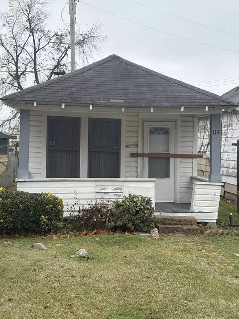 119 Adams Ave, Clarksdale, MS 38614