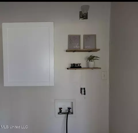 Other - 2871 Woodside Dr, Jackson, MS 39212 photo 3 of 4